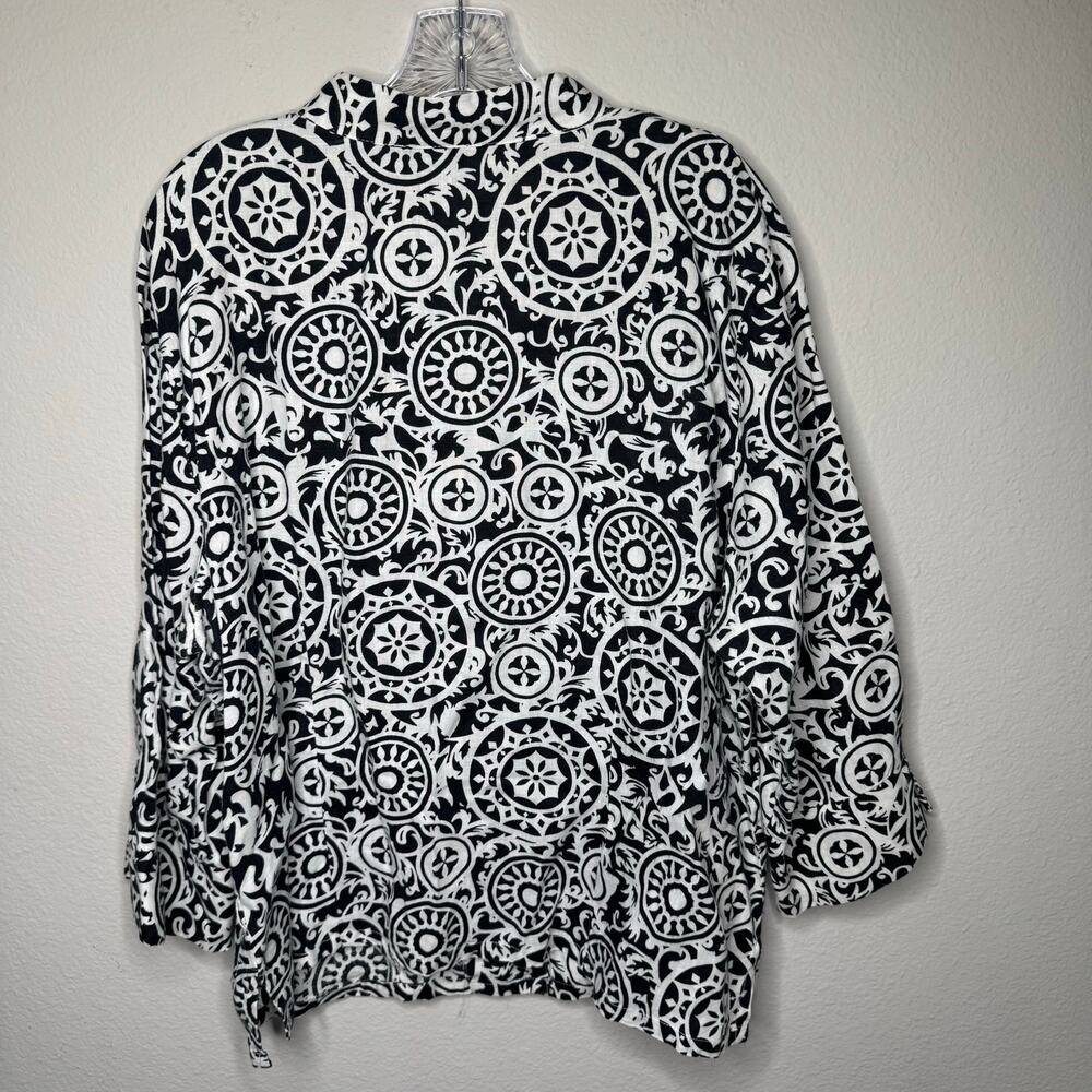 Carole Little Woman 1X Linen Blouse Black White Scroll Print Button Front Top - Picture 5 of 6